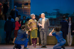 Mrs. Higgins (Marco Dott) & Hugh Pickering (Axel Meinhardt)