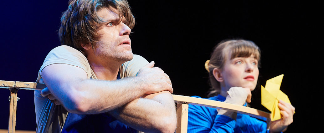 IKARUS: Vater (S. Ried) & Ida (P. Milewska)